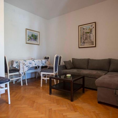 Apartments Davorka Шимуни Экстерьер фото