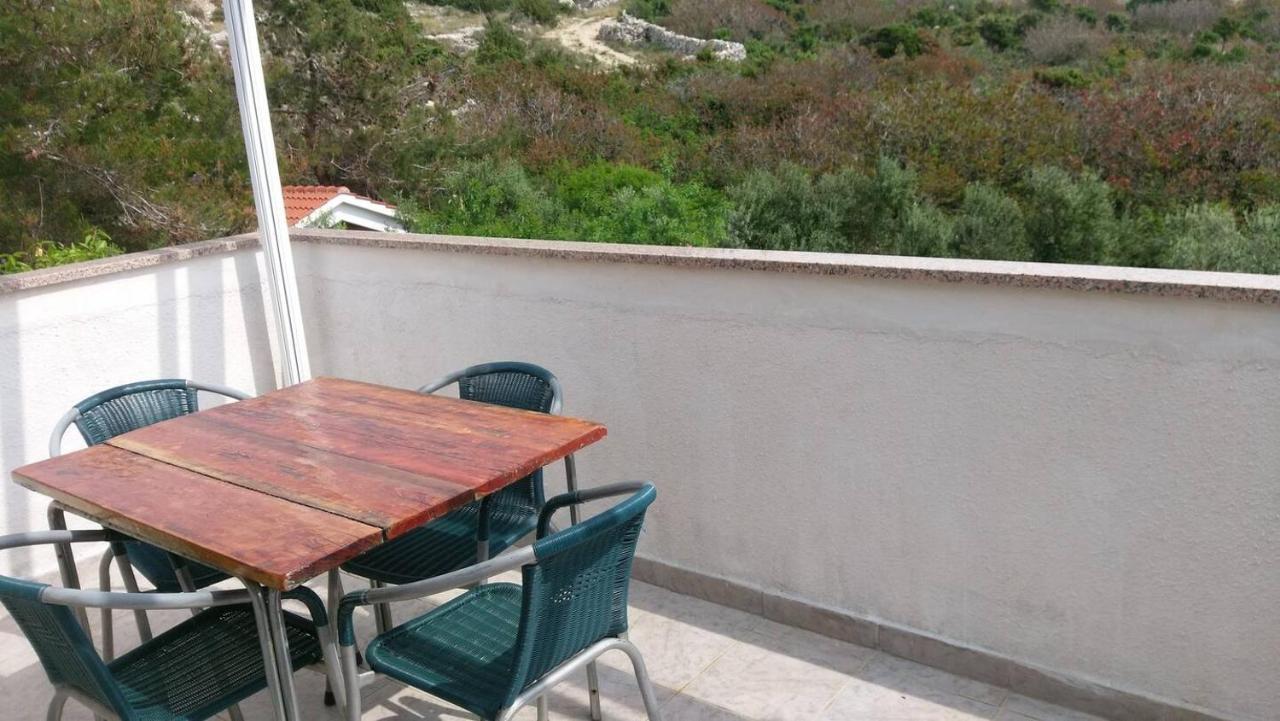 Apartments Davorka Шимуни Экстерьер фото
